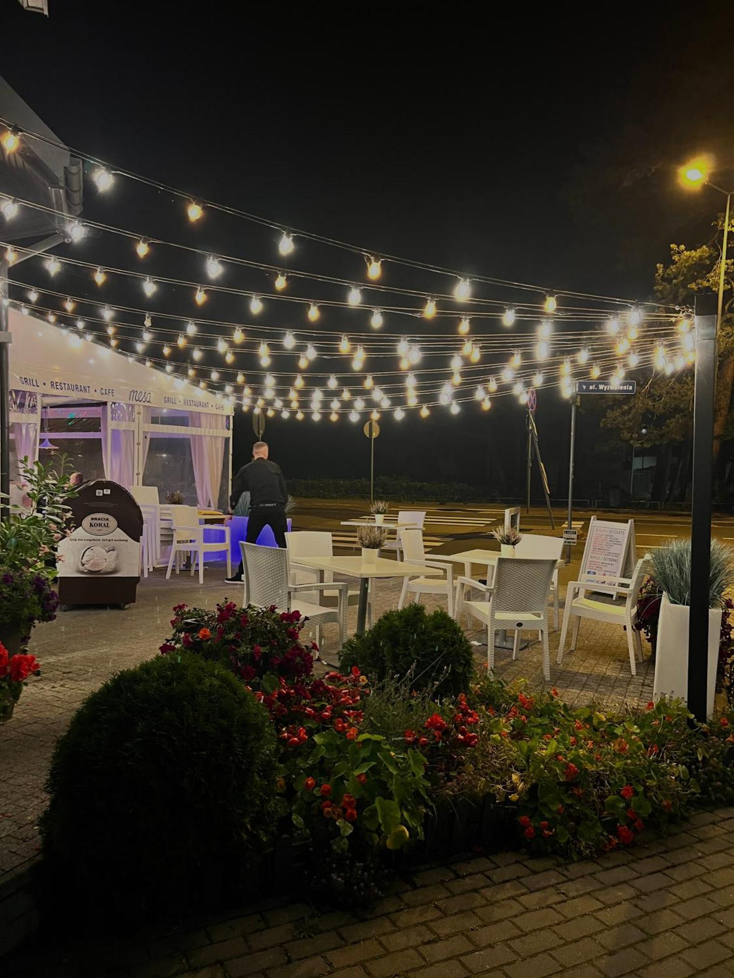 Apartamenty Mesa Grill Restaurant Cafe Dzwirzyno Exterior photo