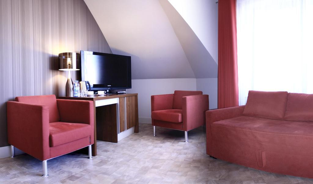 Apartamenty Mesa Grill Restaurant Cafe Dzwirzyno Room photo